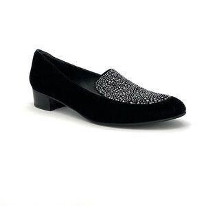 Stuart Weitzman “Studsalot” Black Suede Loafers Size 9.5 Flats Crystal Studs EUC